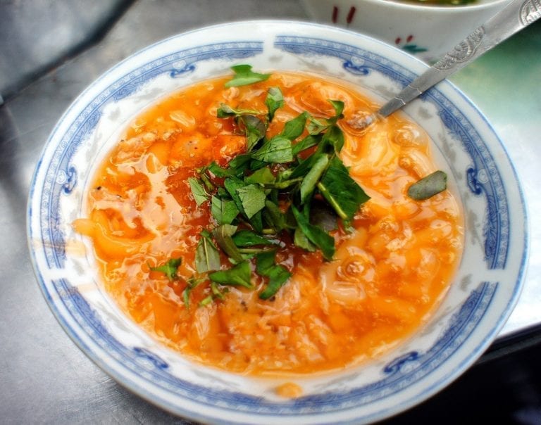 banh-canh-nam-pho-o-hang
